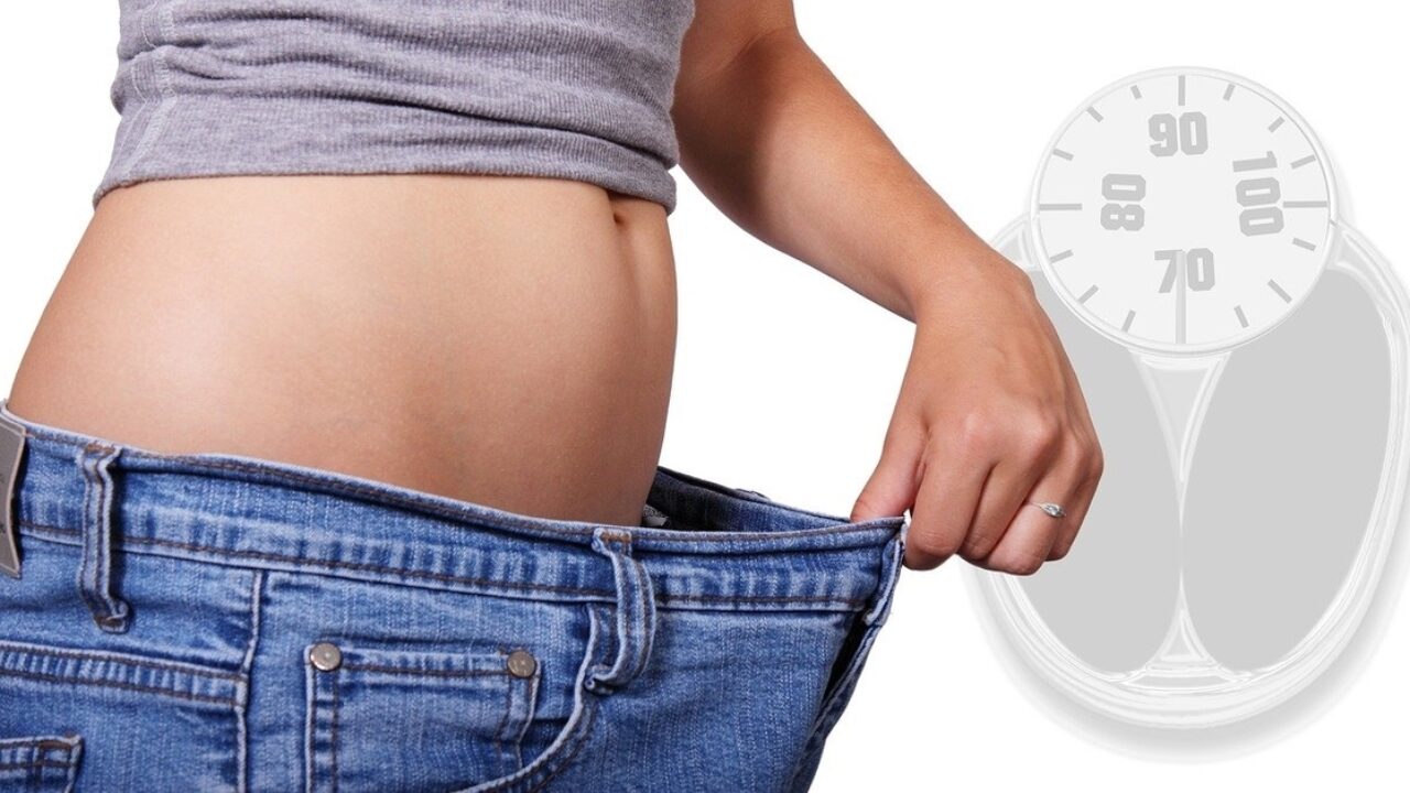astmos nutukimas ir svorio kritimas xiphoido proceso iškyša po svorio