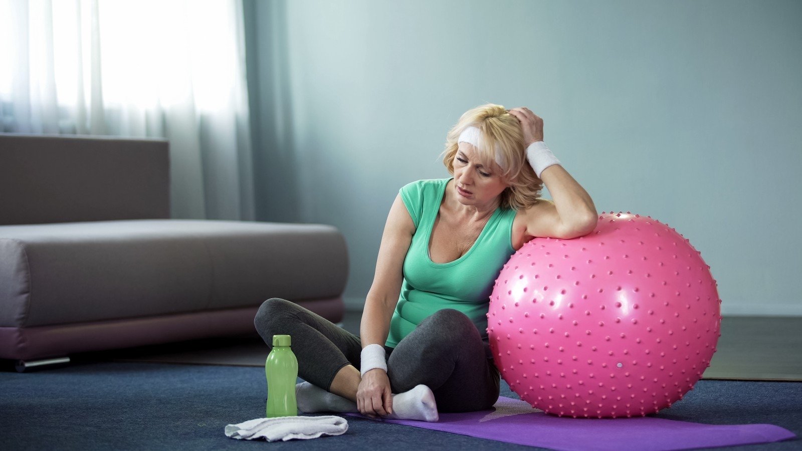 būdai kaip numesti svorio menopauzėje žindymo ir svorio metimo programa